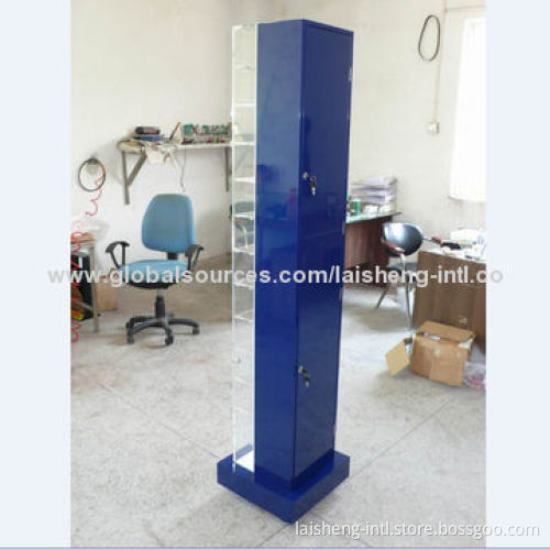 Watch and eyewear display
